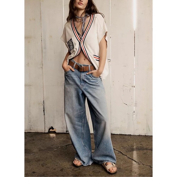 We the free Waterfall Baggy Jeans size 24 - Picture 10 of 16